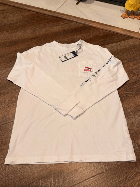 Vineyard Vines Other - NWT Vineyard Vines Boys Santa Whale Long Sleeve Pocket Tee White Size Large